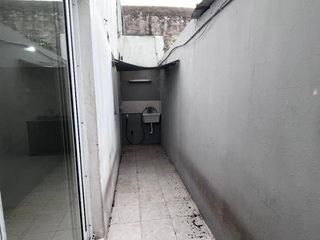 Foto 6 de Departamento Tipo Casa en alquiler en Lanus Este