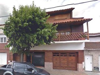 Foto 1 de 7 AMBIENTES O MAS | VIEYTES al 2500
