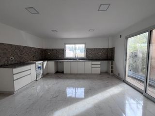 Foto 5 de VENDE DUPLEX A ESTRENAR, B| LOS CEREZOS II - PLOTTIER