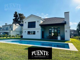 Foto 1 de Casa en Saint Thomas Este-Oeste