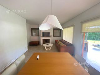 Foto 5 de CASA EN VENTA EN BARRIO SEPTIEMBRE - MAROTO PROPIEDADES