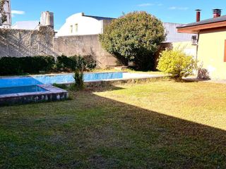 Foto 40 de Casa venta - 2 dormitorios 3 baño - 600mts2 totales - Ringuelet