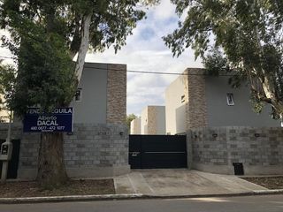 Foto 1 de Departamento en Venta en 28/493 y 495 Manuel B Gonnet - Alberto Dacal Propiedades