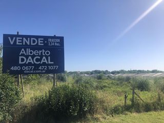 Foto 1 de Terreno en Venta en 152/446 y 450 City Bell - Alberto Dacal Propiedades