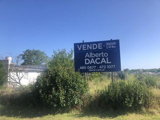 Foto 3 de Terreno en Venta en 152/446 y 450 City Bell - Alberto Dacal Propiedades