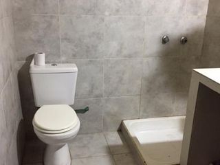 Foto 8 de Casa en Venta en 143/530 y 531 La Plata - Alberto Dacal Propiedades