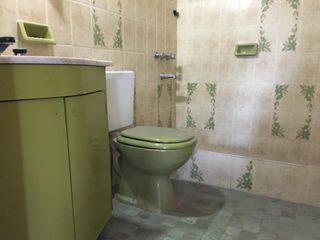Foto 18 de CASA CON DOS LOCALES EN VENTA Taborda  3729  (REMEDIOS DE ESCALADA)