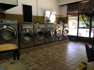Foto 4 de CASA CON DOS LOCALES EN VENTA Taborda  3729  (REMEDIOS DE ESCALADA)