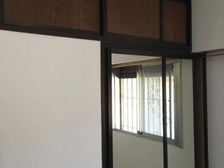 Foto 21 de CASA CON DOS LOCALES EN VENTA Taborda  3729  (REMEDIOS DE ESCALADA)