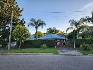 Foto 1 de Casa en  venta en Pueblo General Belgrano