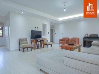 Foto 11 de Venta de casa en Barrio Sauces del Lima - Neuquén Capital