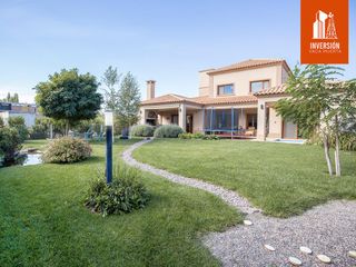 Foto 30 de Venta de casa en Barrio Sauces del Lima - Neuquén Capital