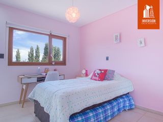 Foto 21 de Venta de casa en Barrio Sauces del Lima - Neuquén Capital