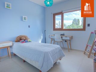 Foto 19 de Venta de casa en Barrio Sauces del Lima - Neuquén Capital