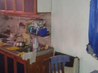 Foto 8 de Venta en bloque 2 PH - 4 dormitorios 2 baños - 116mts2 totales - Banfield