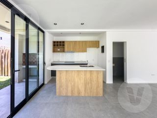 Foto 18 de Dúplex en venta - Canning, Bosques de Champagnat