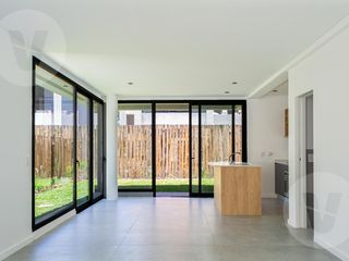Foto 41 de Dúplex en venta - Canning, Bosques de Champagnat