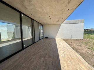 Foto 49 de VENTA CASA SAN SEBASTIAN AREA 10 - 4 AMBIENTES