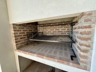 Foto 45 de VENTA CASA SAN SEBASTIAN AREA 10 - 4 AMBIENTES