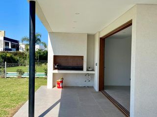 Foto 8 de Casa Venta Castaños, Nordelta