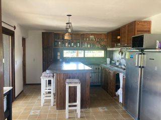 Foto 9 de Casa en venta - 5 Dormitorios 4 Baños - 864Mts2 - El Cazal, Belén de Escobar