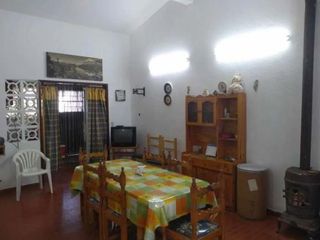 Foto 6 de Casa venta  - 2 dormitorios 2 baños - 689mts2 - Mar Del Tuyu