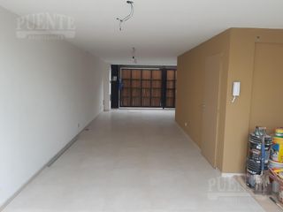 Foto 3 de House - Banfield Oeste