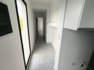 Foto 21 de VENTA CASA EL CANTON AL GOLF 5 AMBIENTES
