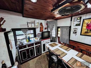 Foto 21 de Casa en venta - 3 Dormitorios 2 Baños - Cochera - 274mts2 - Villa Elvira, La Plata