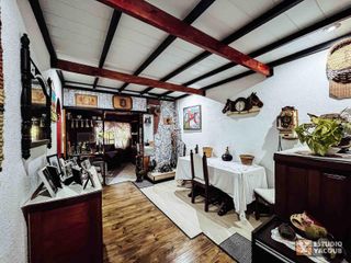 Foto 5 de Casa en venta - 3 Dormitorios 2 Baños - Cochera - 274mts2 - Villa Elvira, La Plata