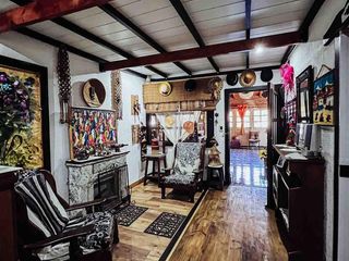 Foto 8 de Casa en venta - 3 Dormitorios 2 Baños - Cochera - 274mts2 - Villa Elvira, La Plata