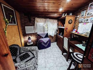 Foto 10 de Casa en venta - 3 Dormitorios 2 Baños - Cochera - 274mts2 - Villa Elvira, La Plata