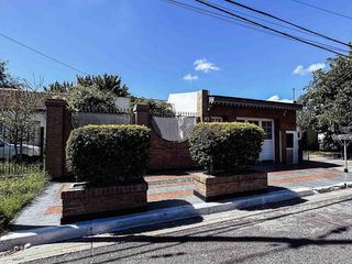 Foto 91 de Casa en venta - 3 Dormitorios 2 Baños - Cochera - 274mts2 - Villa Elvira, La Plata