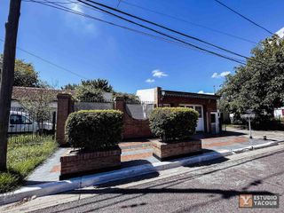 Foto 90 de Casa en venta - 3 Dormitorios 2 Baños - Cochera - 274mts2 - Villa Elvira, La Plata