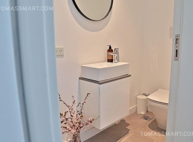 place photo 57