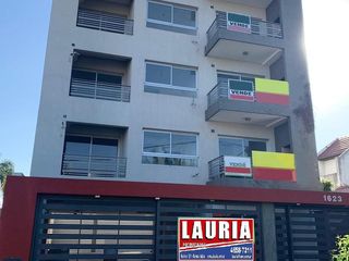 Foto 1 de Departamento - Villa Luzuriaga