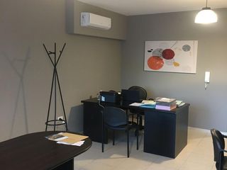 Foto 6 de Oficina en  Alquiler