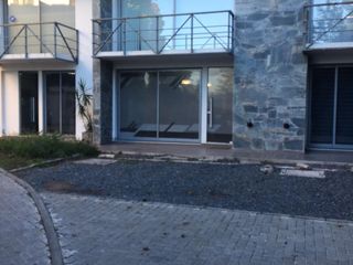 Foto 1 de Oficina en  Alquiler