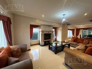 Foto 14 de Importante casa en venta en Saint Thomas Sur 4 dormitorios   Escritorio y dependencias