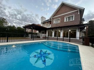 Foto 8 de Importante casa en venta en Saint Thomas Sur 4 dormitorios   Escritorio y dependencias