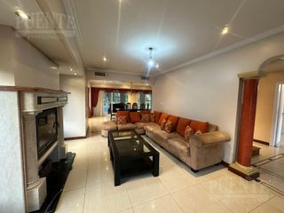 Foto 13 de Importante casa en venta en Saint Thomas Sur 4 dormitorios   Escritorio y dependencias