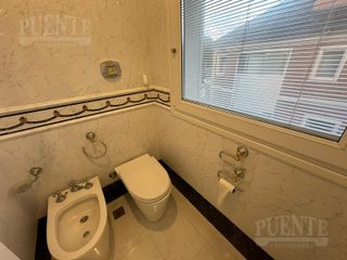 Foto 48 de Importante casa en venta en Saint Thomas Sur 4 dormitorios   Escritorio y dependencias