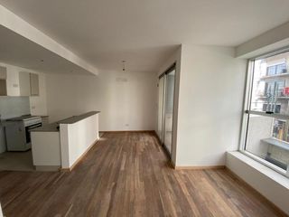 Foto 1 de Departamento a estrenar a mts de la estacion de Temperley!