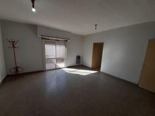Foto 12 de PH en venta - 3 dormitorios 1 baño - 90mts2 - Villa Elvira, La Plata