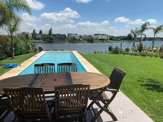 Foto 17 de Casa al lago en venta