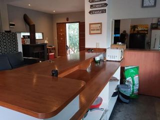 Foto 3 de Edificio Comercial venta - 8 dormitorios 4 baños - 550mts2 totales - Ostende