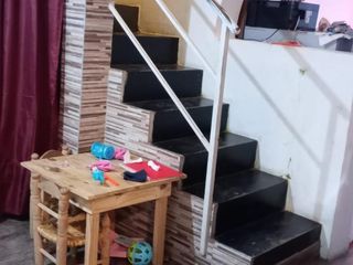 Foto 3 de Casa en venta - 3 Dormitorios 2 Baños - Cochera - 109Mts2 - El Pato