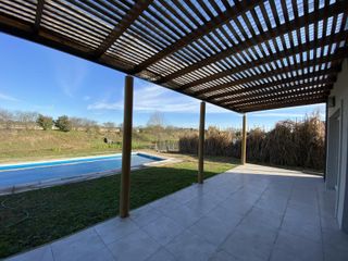 Foto 16 de Casa en Venta con vista a espejo de agua Barrio El Canton Puerto Escobar