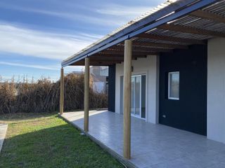 Foto 19 de Casa en Venta con vista a espejo de agua Barrio El Canton Puerto Escobar