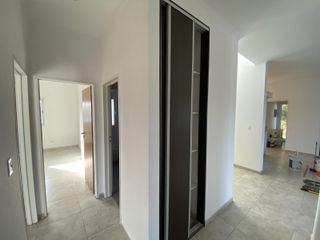 Foto 11 de Casa en Venta con vista a espejo de agua Barrio El Canton Puerto Escobar